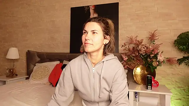FeliciaKrige online show from May 2026 07:50:02 PM