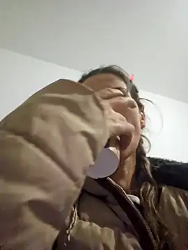 Snapshot of FeliciaKrige chatting on October 2025 09:25:01 PM FeliciaKrige online show from October 2025 09:25:01 PM