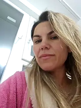 FeliciaKrige online show from January 2026 08:45:02 PM