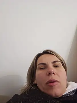 FeliciaKrige online show from May 2026 08:07:02 PM
