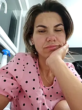 FeliciaKrige online show from April 2026 10:58:01 PM