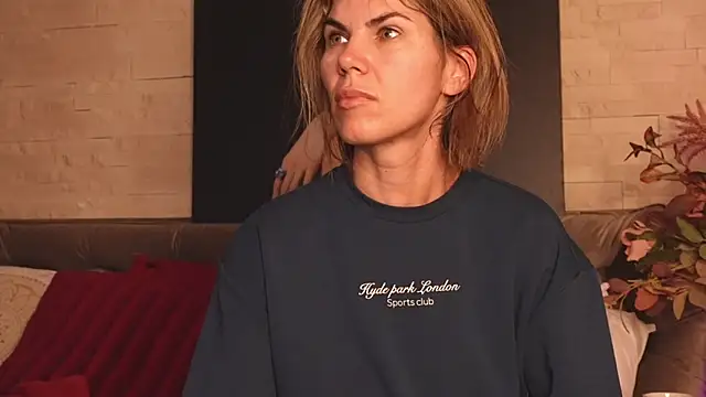 FeliciaKrige online show from March 2026 10:28:02 PM