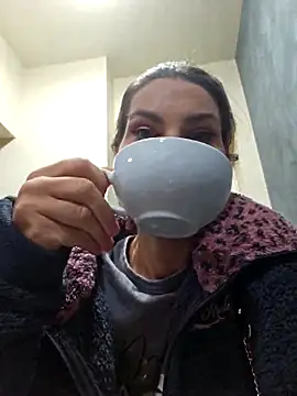 Snapshot of FeliciaKrige chatting on October 2025 08:13:02 PM FeliciaKrige online show from October 2025 08:13:02 PM