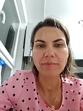 FeliciaKrige online show from April 2026 06:26:02 PM