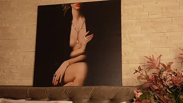 FeliciaKrige online show from April 2026 08:14:02 PM