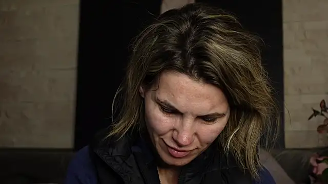 FeliciaKrige online show from April 2026 07:40:02 PM