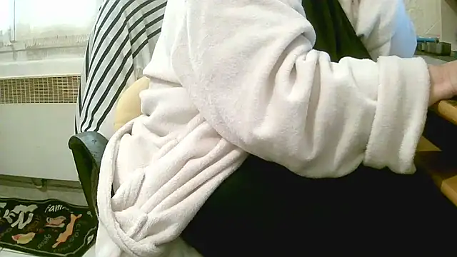 douceur63 online show from April 2026 11:06:02 AM