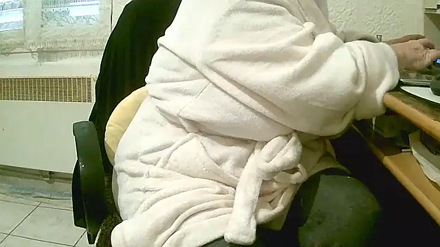 douceur63 online show from January 2026 12:23:02 PM