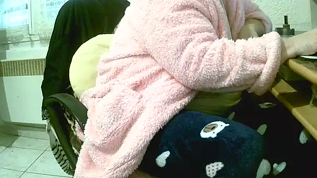 douceur63 online show from February 2026 11:10:02 AM