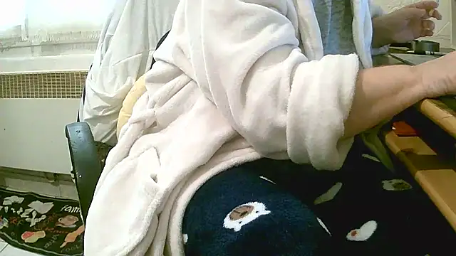 douceur63 online show from April 2026 10:17:01 AM