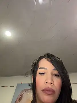 SQUIRTINGQUEEN11 online show from April 2026 03:02:02 AM