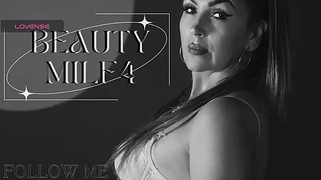 chantall1375 online show from October 2025 11:44:01 AM