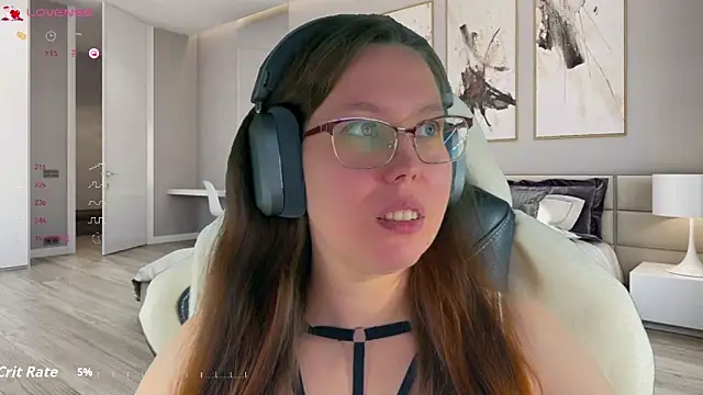 Victoria Romans online show from December 2025 06:23:01 AM