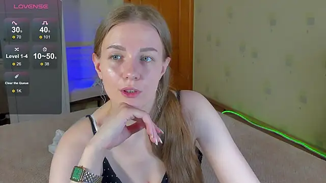 SweetMilkis online show from May 2026 09:14:01 AM