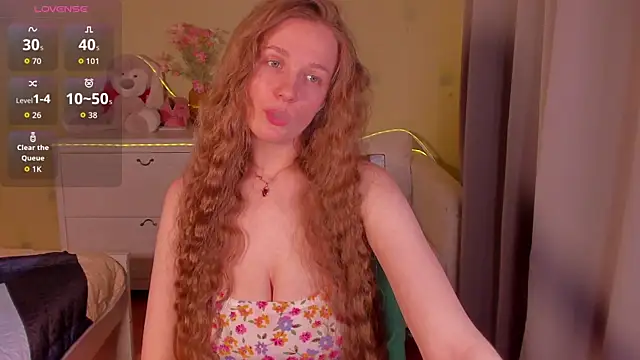SweetMilkis online show from March 2026 07:27:02 PM