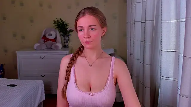 SweetMilkis online show from October 2025 09:09:01 AM