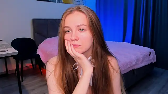SweetMilkis online show from December 2024 08:41:01 AM