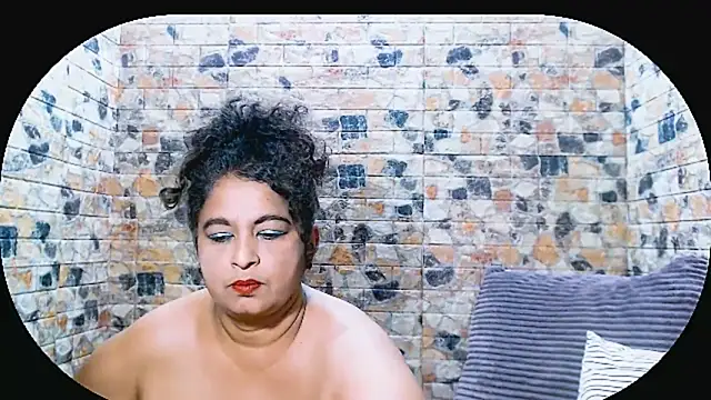 indianstar75 online show from November 2025 05:17:02 PM