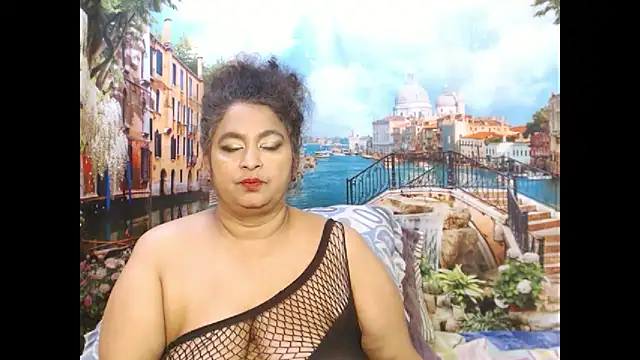Snapshot of indianstar75 chatting on October 2025 09:13:02 PM indianstar75 online show from October 2025 09:13:02 PM