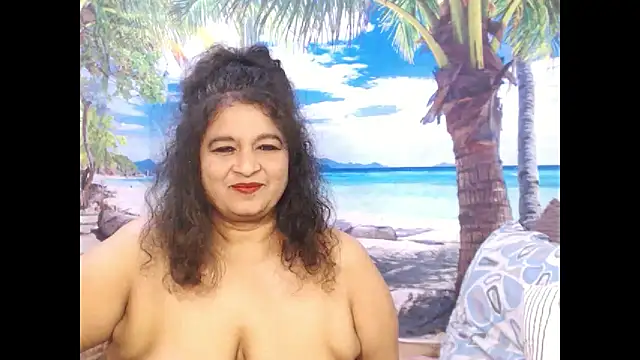 Snapshot of indianstar75 chatting on September 2025 05:45:01 PM indianstar75 online show from September 2025 05:45:01 PM