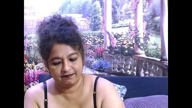 Snapshot of indianstar75 chatting on March 2025 08:06:02 AM indianstar75 online show from March 2025 08:06:02 AM