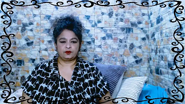 indianstar75 online show from December 2025 05:58:01 PM