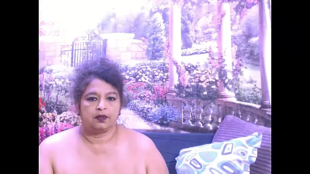 Snapshot of indianstar75 chatting on March 2025 05:02:01 AM indianstar75 online show from March 2025 05:02:01 AM