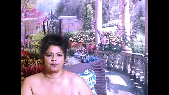 Snapshot of indianstar75 chatting on March 2025 04:10:02 PM indianstar75 online show from March 2025 04:10:02 PM
