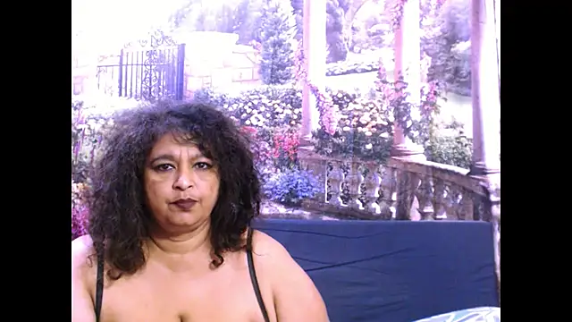 Snapshot of indianstar75 chatting on March 2025 12:43:02 PM indianstar75 online show from March 2025 12:43:02 PM