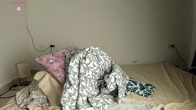 Blondylicious online show from April 2026 11:43:02 PM