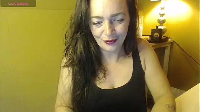 cloe85nl online show from March 2026 08:18:01 AM