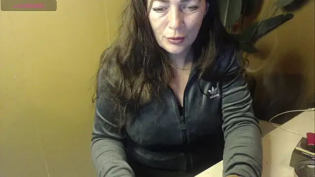 cloe85nl online show from March 2026 11:35:02 AM