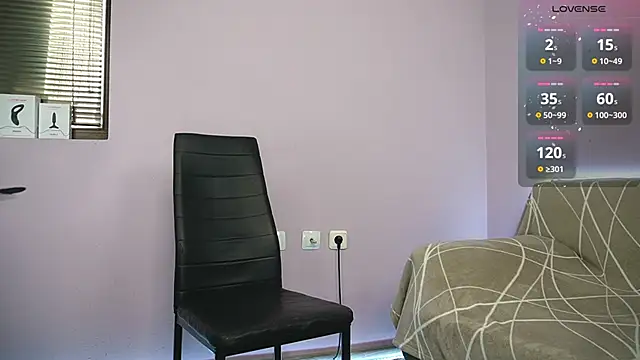 Snapshot of alexandrblatenn chatting on October 2025 02:39:02 PM alexandrblatenn online show from October 2025 02:39:02 PM