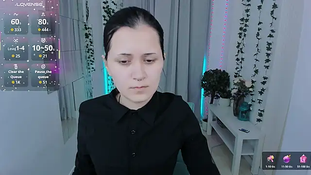 Alexa Lexi  online show from December 2025 10:43:01 AM