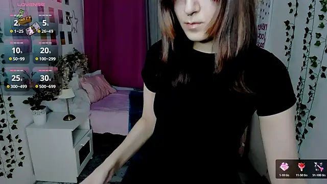 Alexa Lexi  online show from April 2026 10:32:01 AM