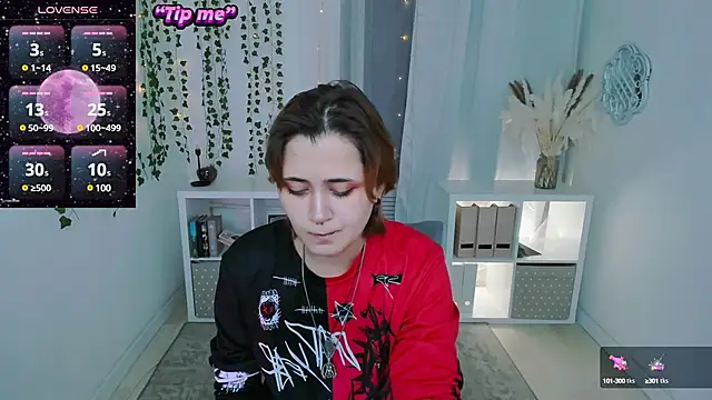 Alexa Lexi  online show from March 2025 03:40:01 PM