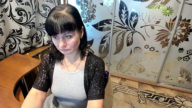 Snapshot of EVILENSA chatting on February 2026 02:14:02 PM EVILENSA online show from February 2026 02:14:02 PM