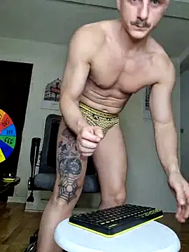 MasterLeo4you online show from June 2026 09:49:01 PM