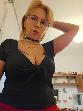 elacoquette online show from May 2026 02:52:02 AM