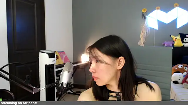 minarocket  online show from May 2026 04:42:02 PM