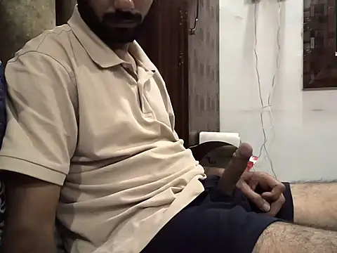 Snapshot of brownie_cake_cb chatting on October 2025 06:32:02 PM brownie cake cb online show from October 2025 06:32:02 PM