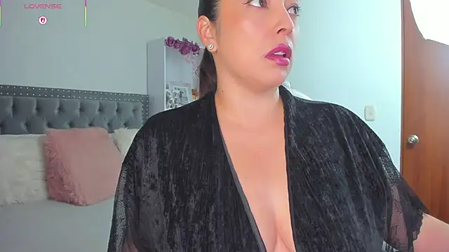 Kyllie B online show from April 2026 03:13:01 AM