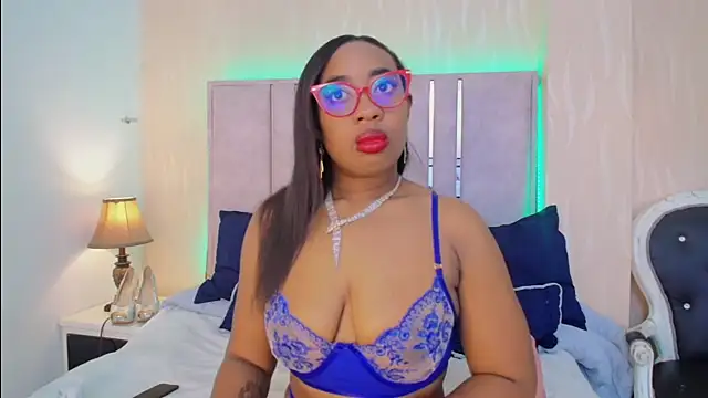 CaseyMoon online show from February 2026 12:40:01 PM