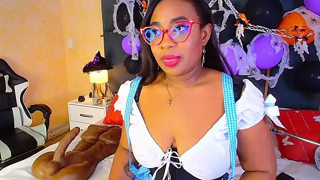 CaseyMoon online show from October 2025 12:37:02 PM