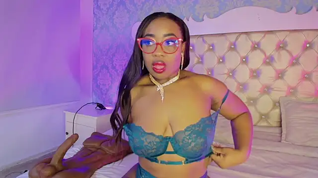 CaseyMoon online show from January 2026 12:45:01 PM