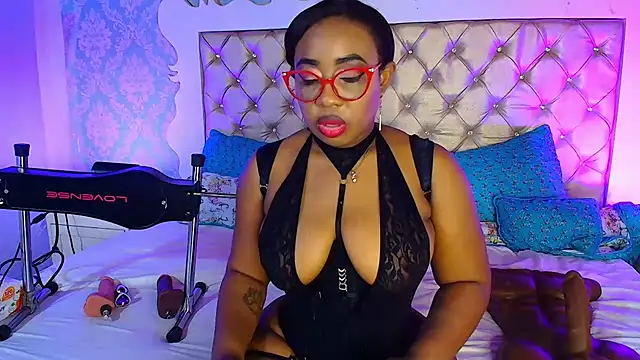 CaseyMoon online show from October 2025 12:48:02 PM