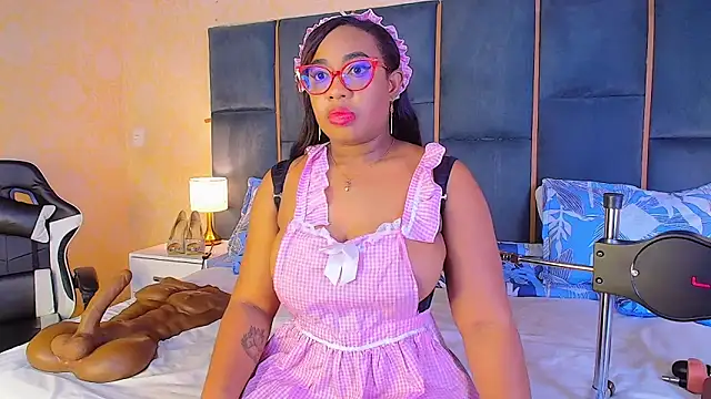 CaseyMoon online show from October 2025 12:40:02 PM