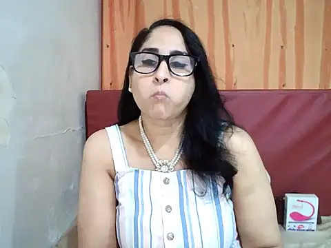 Indiankushy online show from October 2025 04:18:01 PM