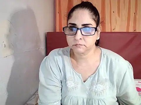 Indiankushy online show from November 2025 04:29:02 PM