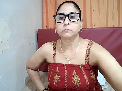 Indiankushy online show from November 2025 04:32:02 PM